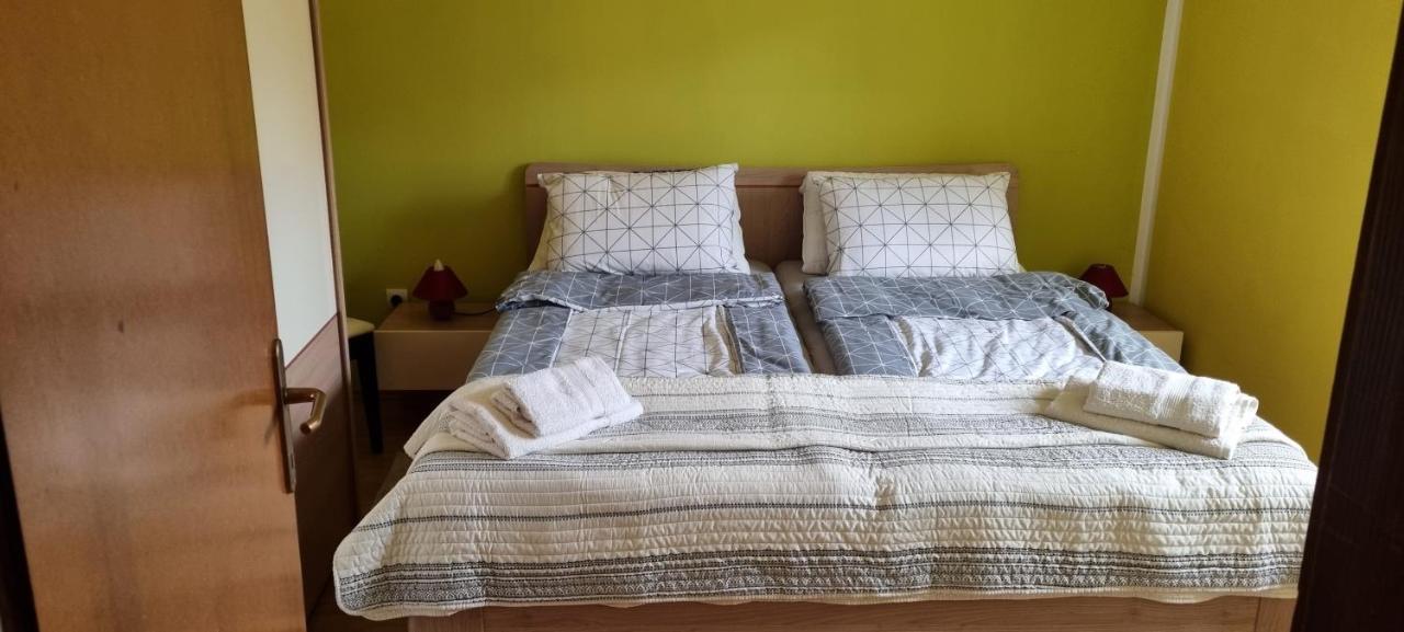 Apartma Zele Postojna