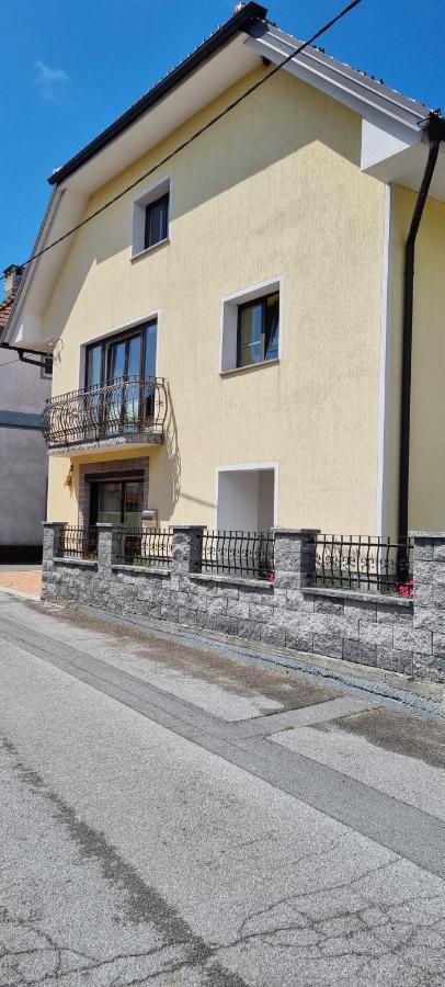 Apartma Zele Apartment Postojna